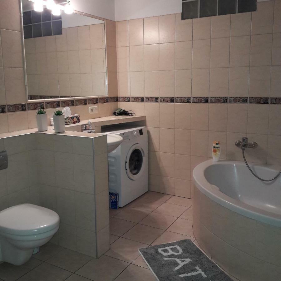 Nyc Apartment كراكوفيا المظهر الخارجي الصورة